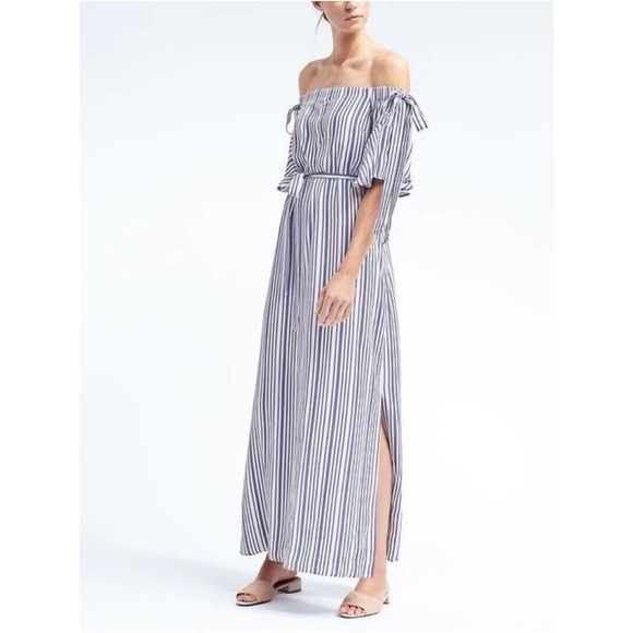 boho wrap dress maxi by MomyMall Evening Dress Navy Off NAVIGATION STYLE: PANTS Silk Satin Colors:Red 550 The essential summer wrap